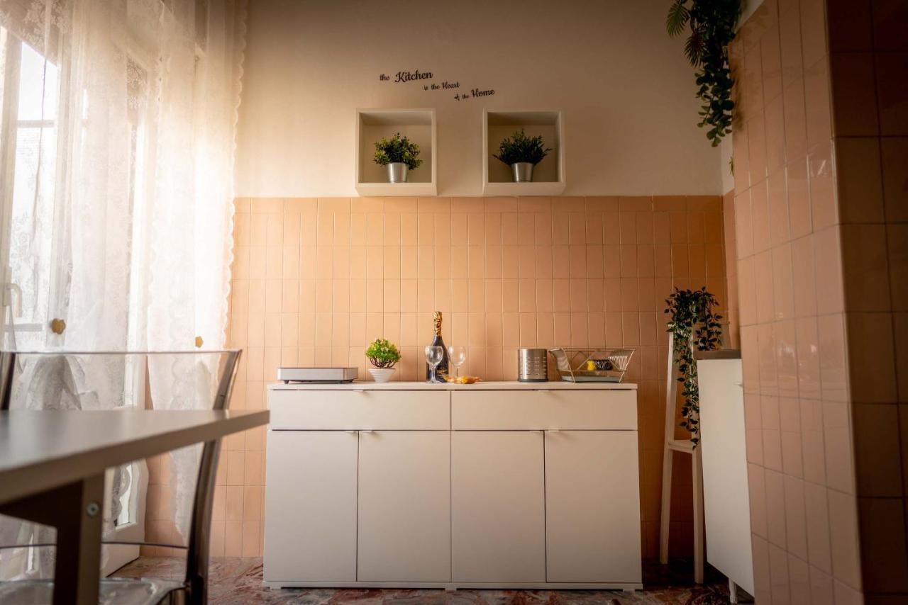 Afrodite Loft Hermes Верона Екстериор снимка